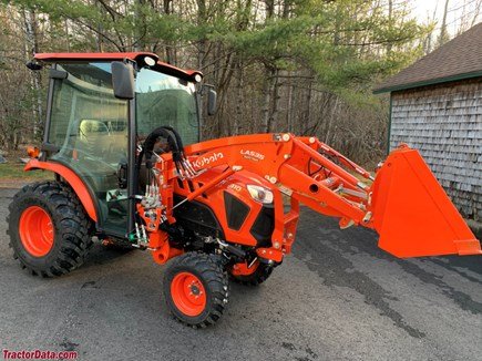 LX 3310 Cab - Kubota