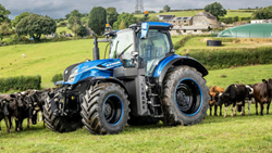 New Holland Agriculture Unveiled World's First LNG Tractor 