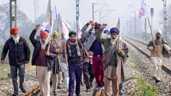 ‘Rail Roko’-Farmers Call Off Protest After Assurance From Admin in Punjab’s Gurdaspur