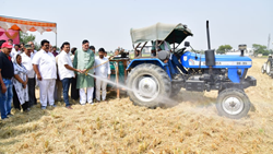 Kejriwal Government Initiates Bio-Decomposer Spraying on Agricultural Lands