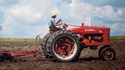 Century of Farmall Tractors: Evolution from 1920s Origins to Modern-Day Excellence