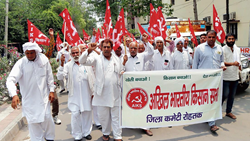 Rs 24 Crore for Compensation Sent Back by Haryana Govt, Farmers Stage Protest