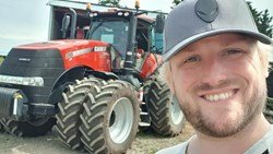 Man converts a 10-ton tractor into a video game controller