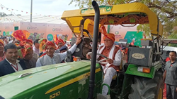 CM Manohar Lal Khattar Calls For Another Agricultural Revolution