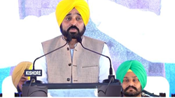 Punjab CM Announces Stoppage on Repayment of Loans Taken By Farmers Due to Crop Losses