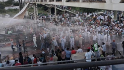 Haryana Farmers Stage Protest, Police Use Water Cannons on Delhi-Chandigarh Highway