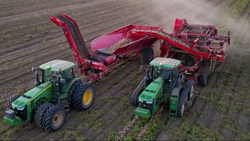 John Deere Teams Up with Spudnik for Electric Tractor Tech Advancements in Potato Farming